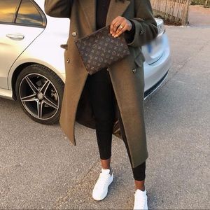 Meet your Posher, Aliha